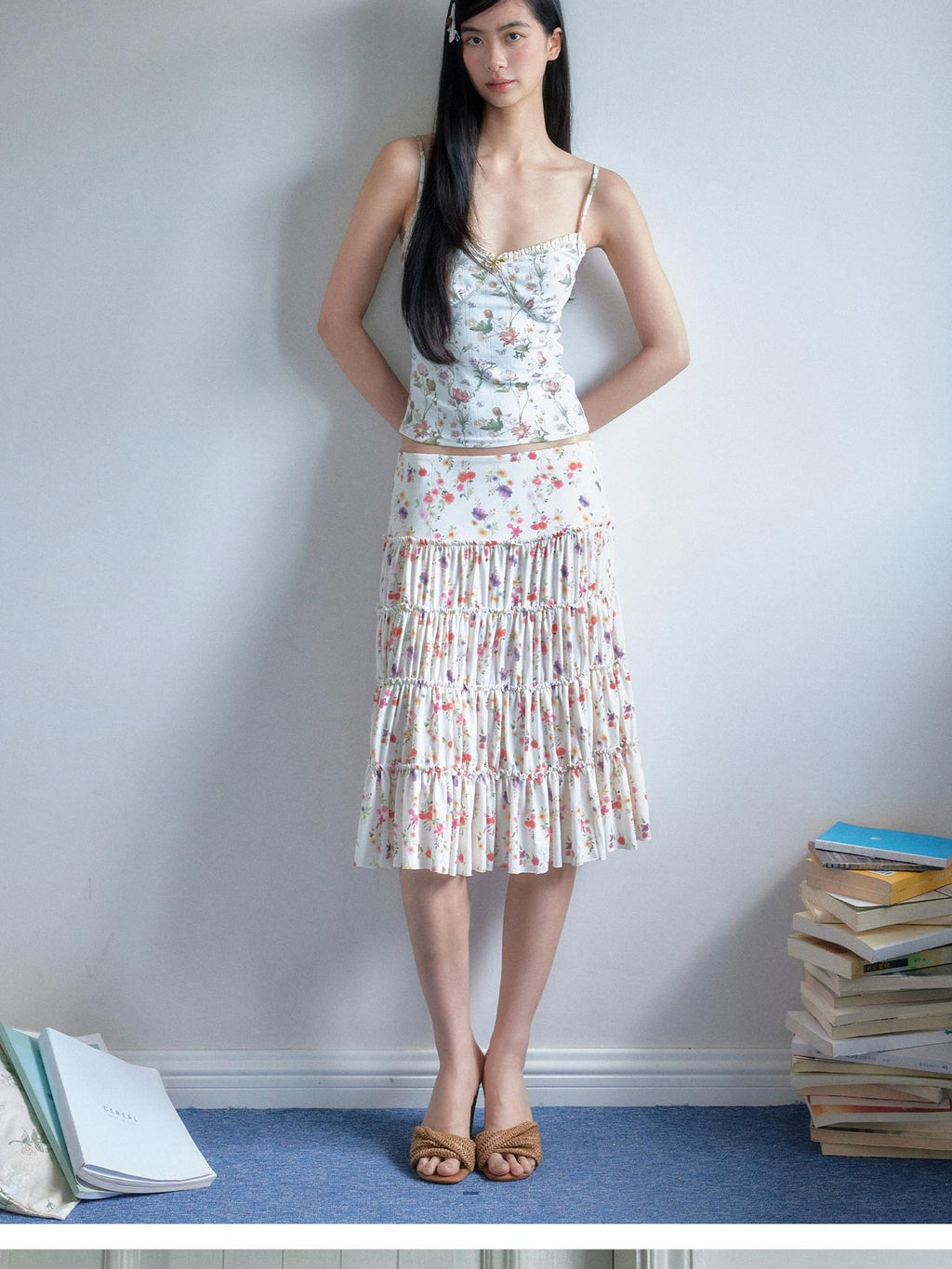 SENSELF Cream Vintage Floral Print Lace Trim Low Waist Women's Tiered Skirts