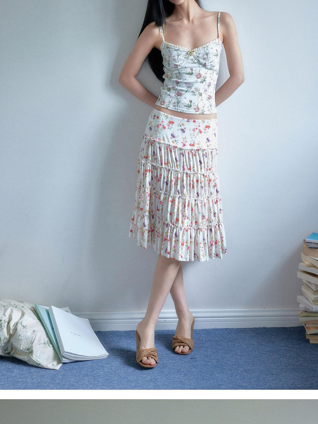 SENSELF Cream Vintage Floral Print Lace Trim Low Waist Women's Tiered Skirts