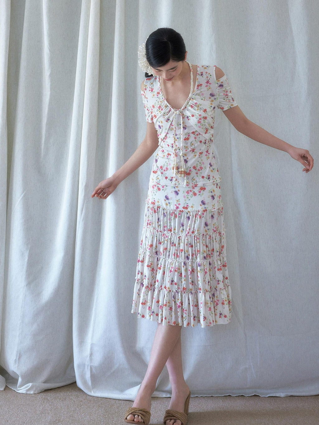SENSELF Cream Vintage Floral Print Lace Trim Low Waist Women's Tiered Skirts