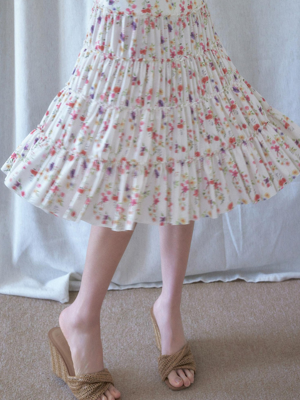 SENSELF Cream Vintage Floral Print Lace Trim Low Waist Women's Tiered Skirts