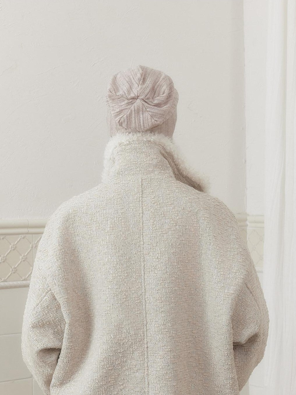 SENSELF Cream Vintage Fur Collar Aged Cocoon Women's Textured Wool Long Coats
