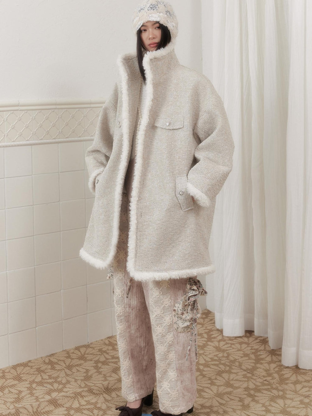 SENSELF Cream Vintage Fur Collar Aged Cocoon Women's Textured Wool Long Coats