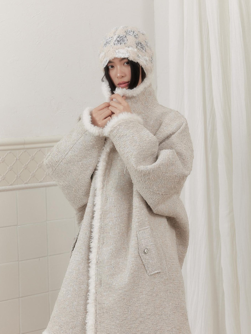 SENSELF Cream Vintage Fur Collar Aged Cocoon Women's Textured Wool Long Coats