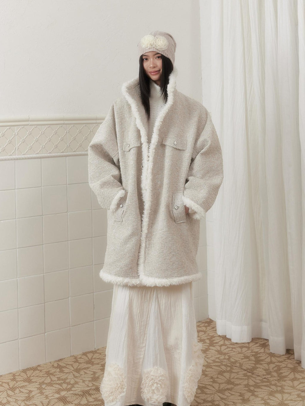 SENSELF Cream Vintage Fur Collar Aged Cocoon Women's Textured Wool Long Coats
