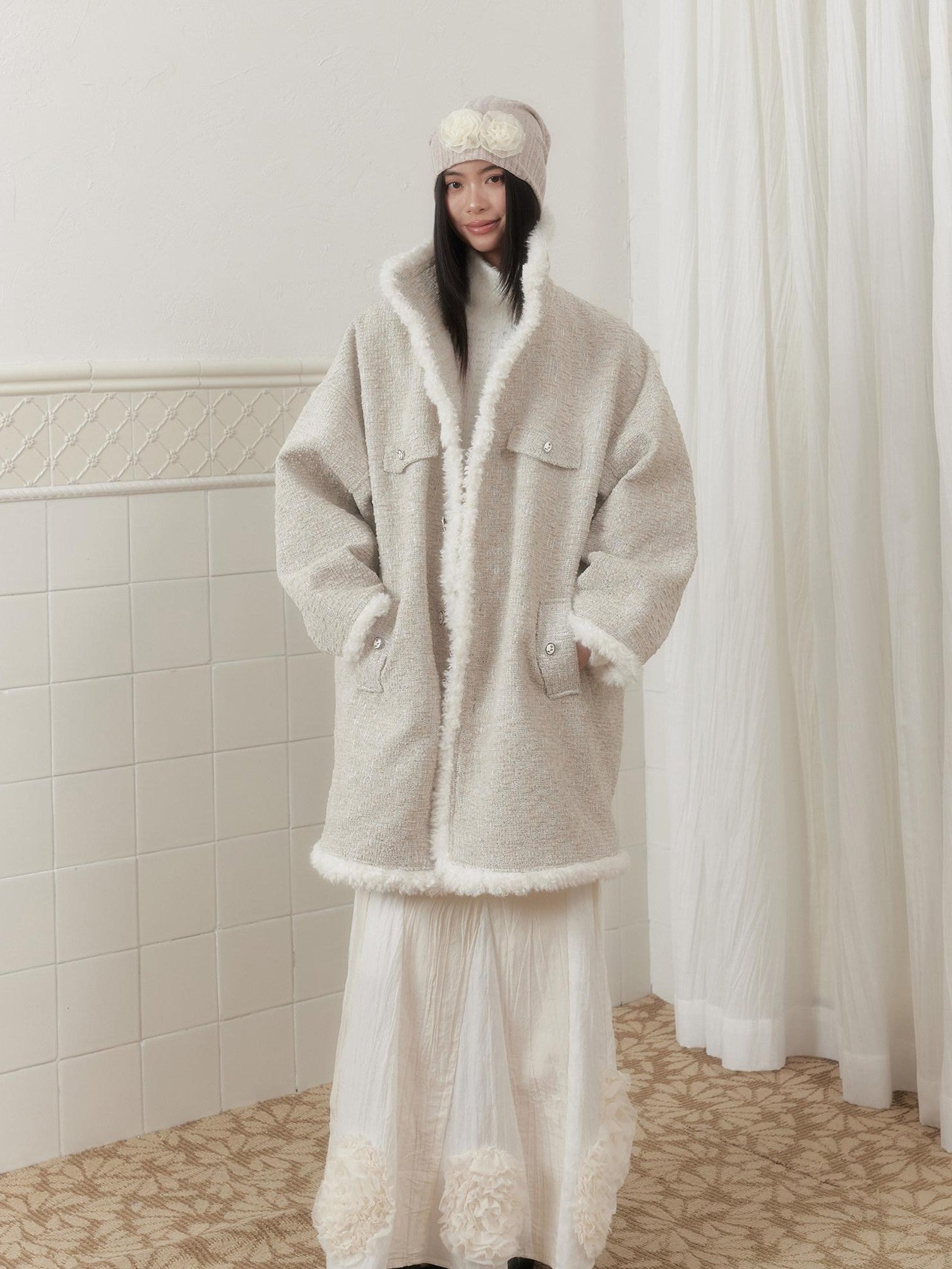 SENSELF Cream Vintage Fur Collar Aged Cocoon Women's Textured Wool Long Coats