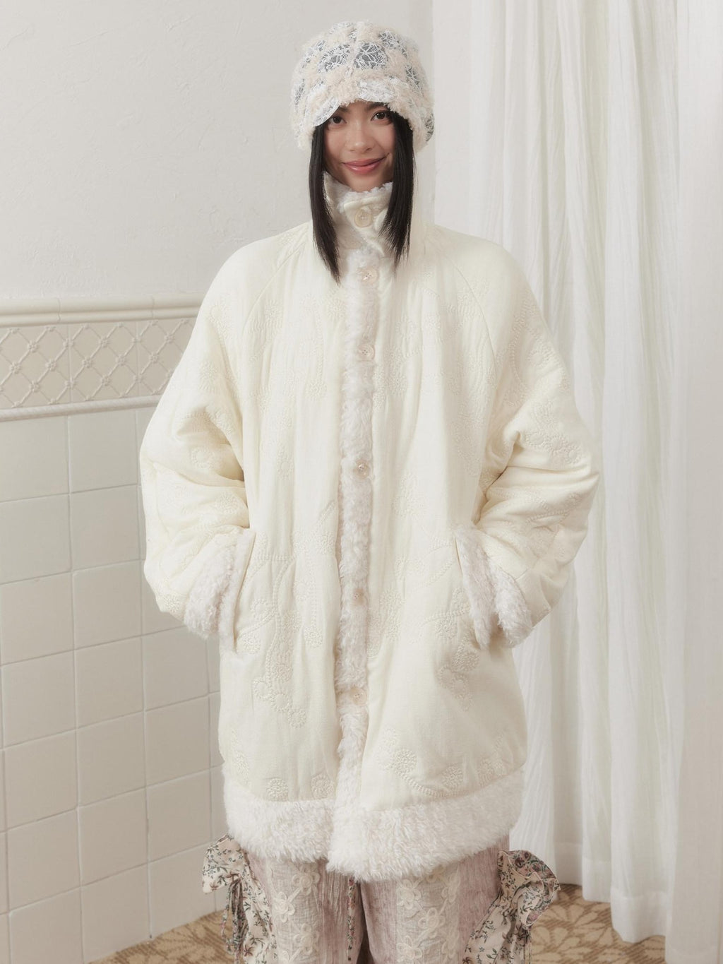 SENSELF Faux Fur Trim Embroidered New Chinese Style Women's Quilted Puffer Jackets