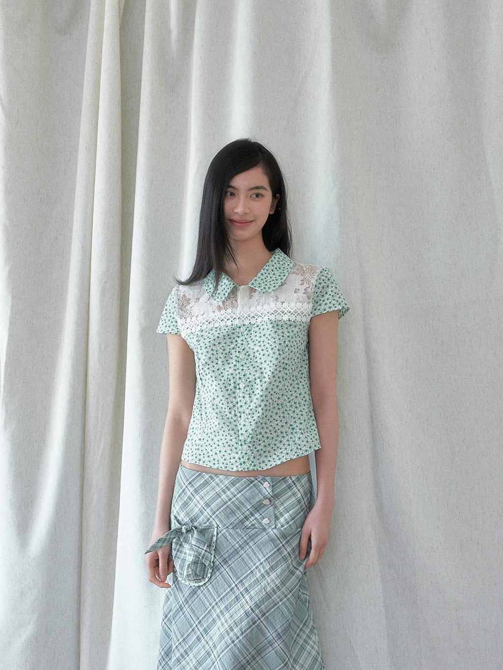 SENSELF Green White Spliced Polka Dot Floral Peter Pan Collar Women's Blouses