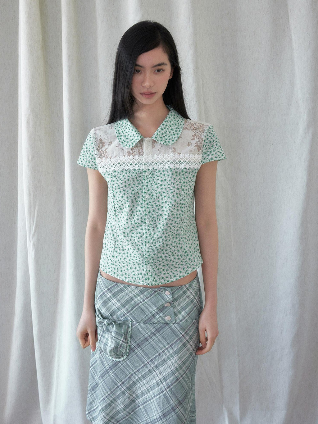 SENSELF Green White Spliced Polka Dot Floral Peter Pan Collar Women's Blouses