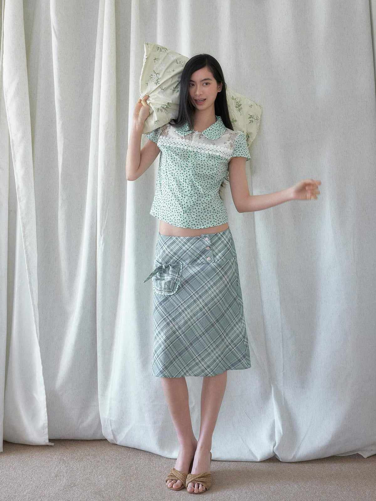 SENSELF Green White Spliced Polka Dot Floral Peter Pan Collar Women's Blouses