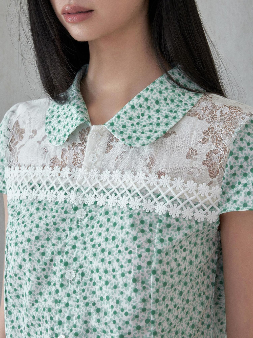 SENSELF Green White Spliced Polka Dot Floral Peter Pan Collar Women's Blouses