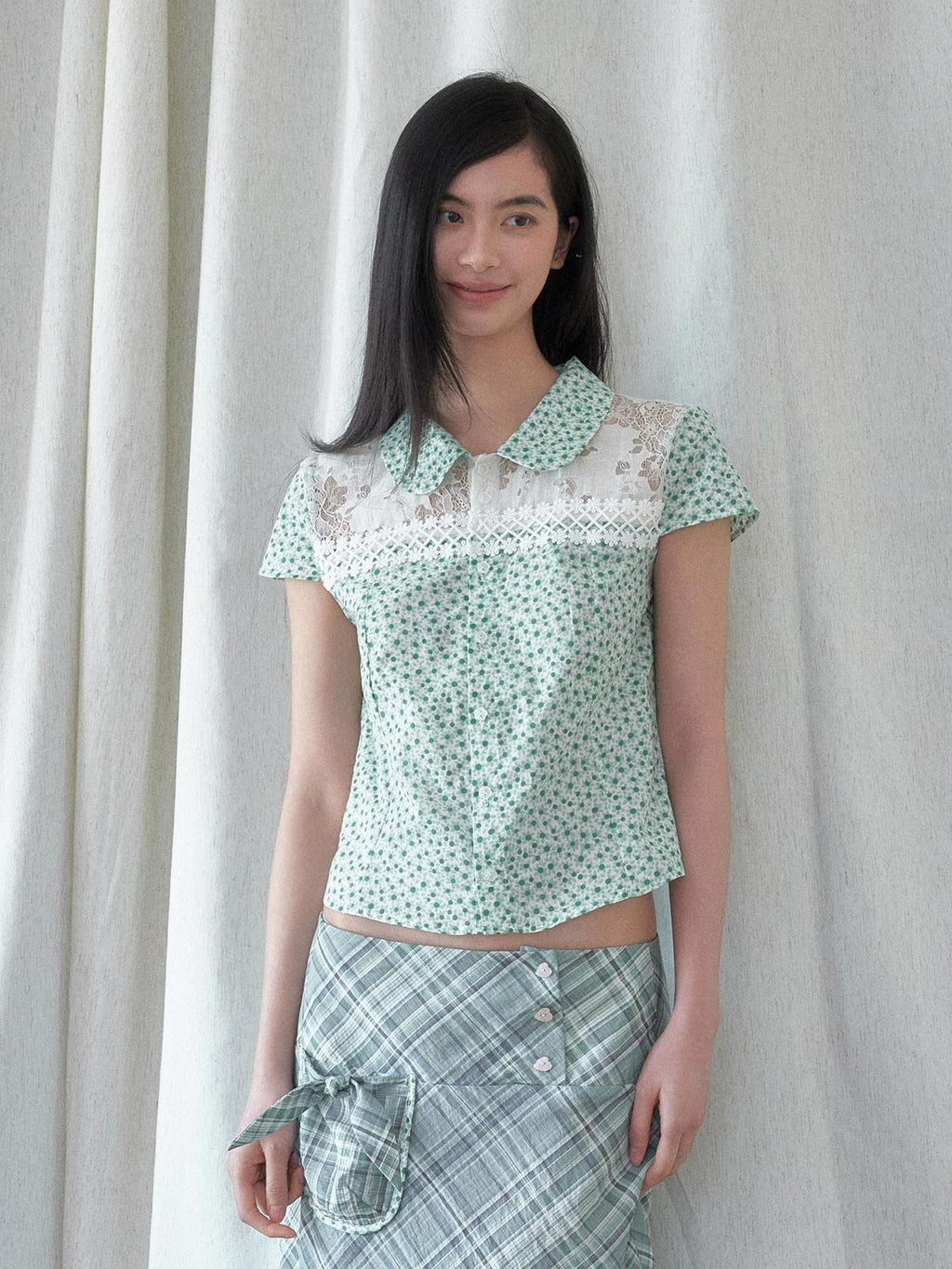SENSELF Green White Spliced Polka Dot Floral Peter Pan Collar Women's Blouses