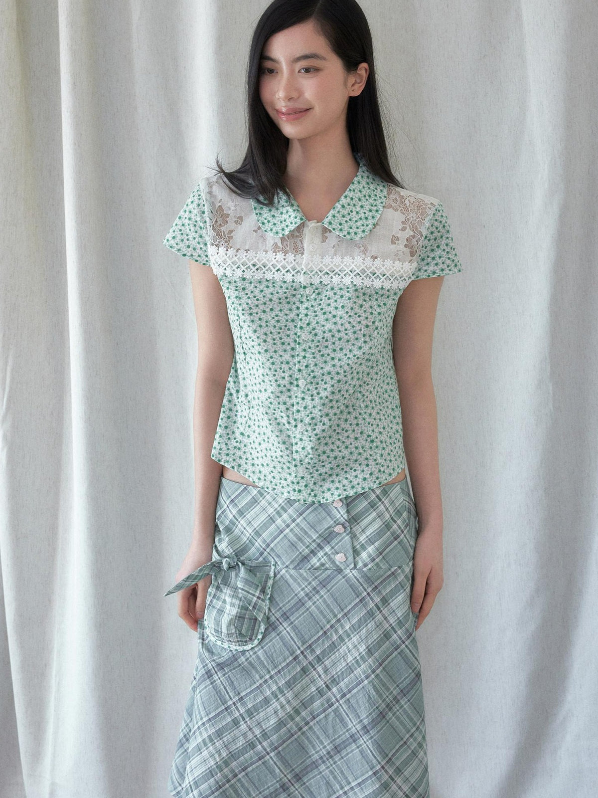 SENSELF Green White Spliced Polka Dot Floral Peter Pan Collar Women's Blouses