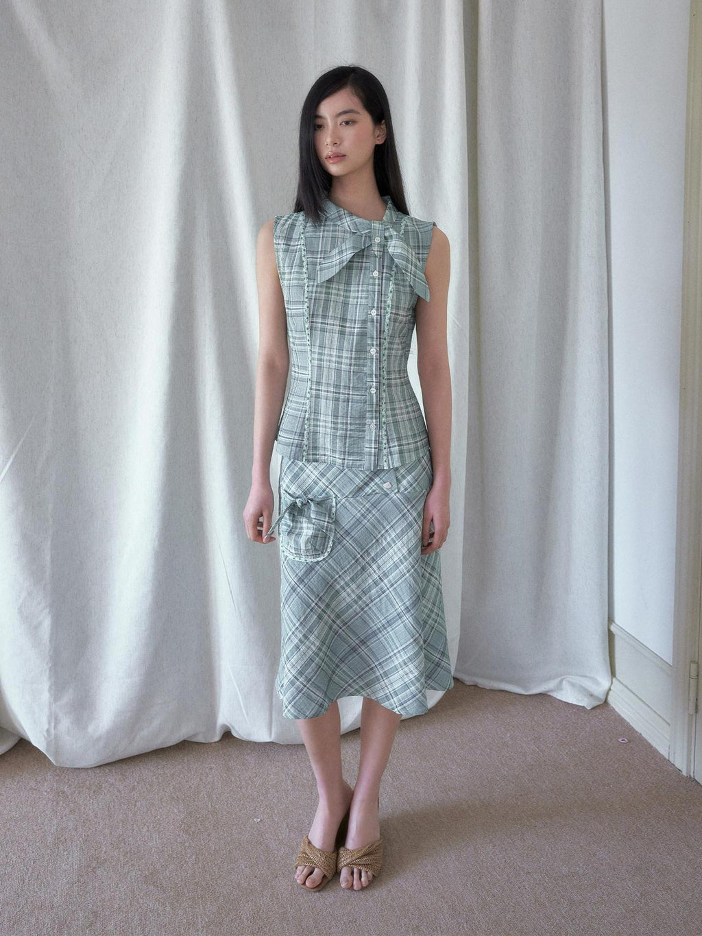 SENSELF Mint Blue Vintage Plaid Sleeveless Asymmetrical Placket Waist Women's Shirts