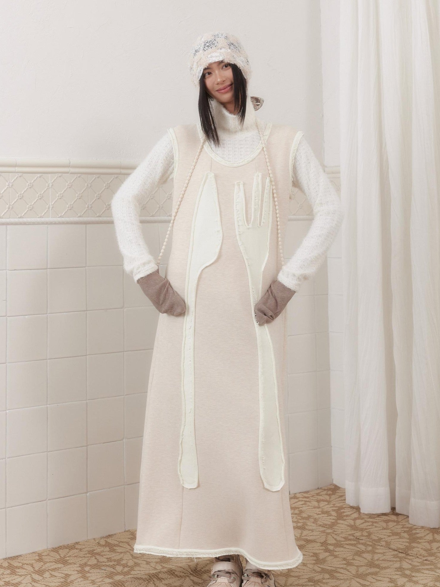 SENSELF Off White Knife Fork Patch A Line Frayed Vest Women's Knit Casual Maxi Dresses
