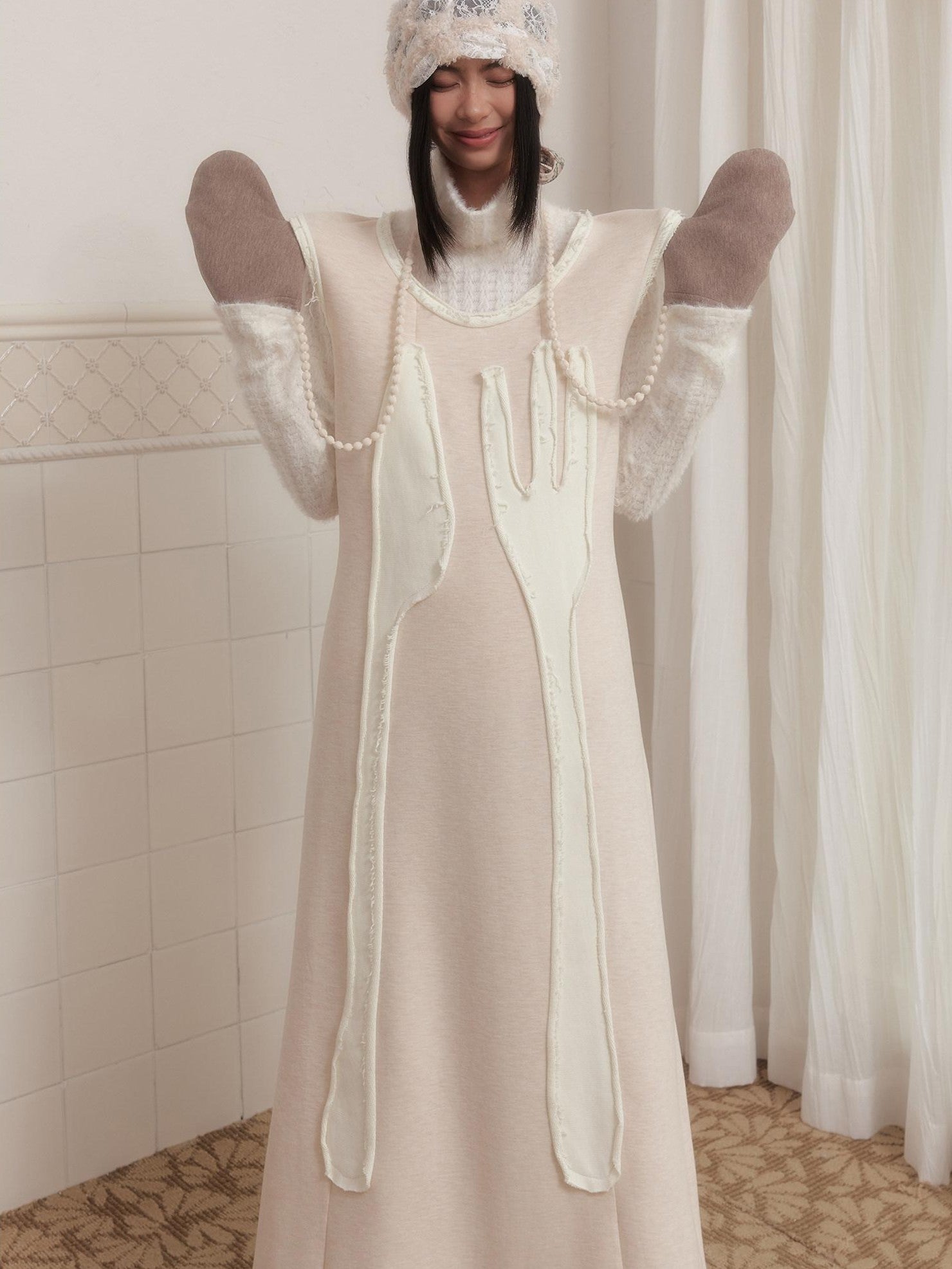 SENSELF Off White Knife Fork Patch A Line Frayed Vest Women's Knit Casual Maxi Dresses