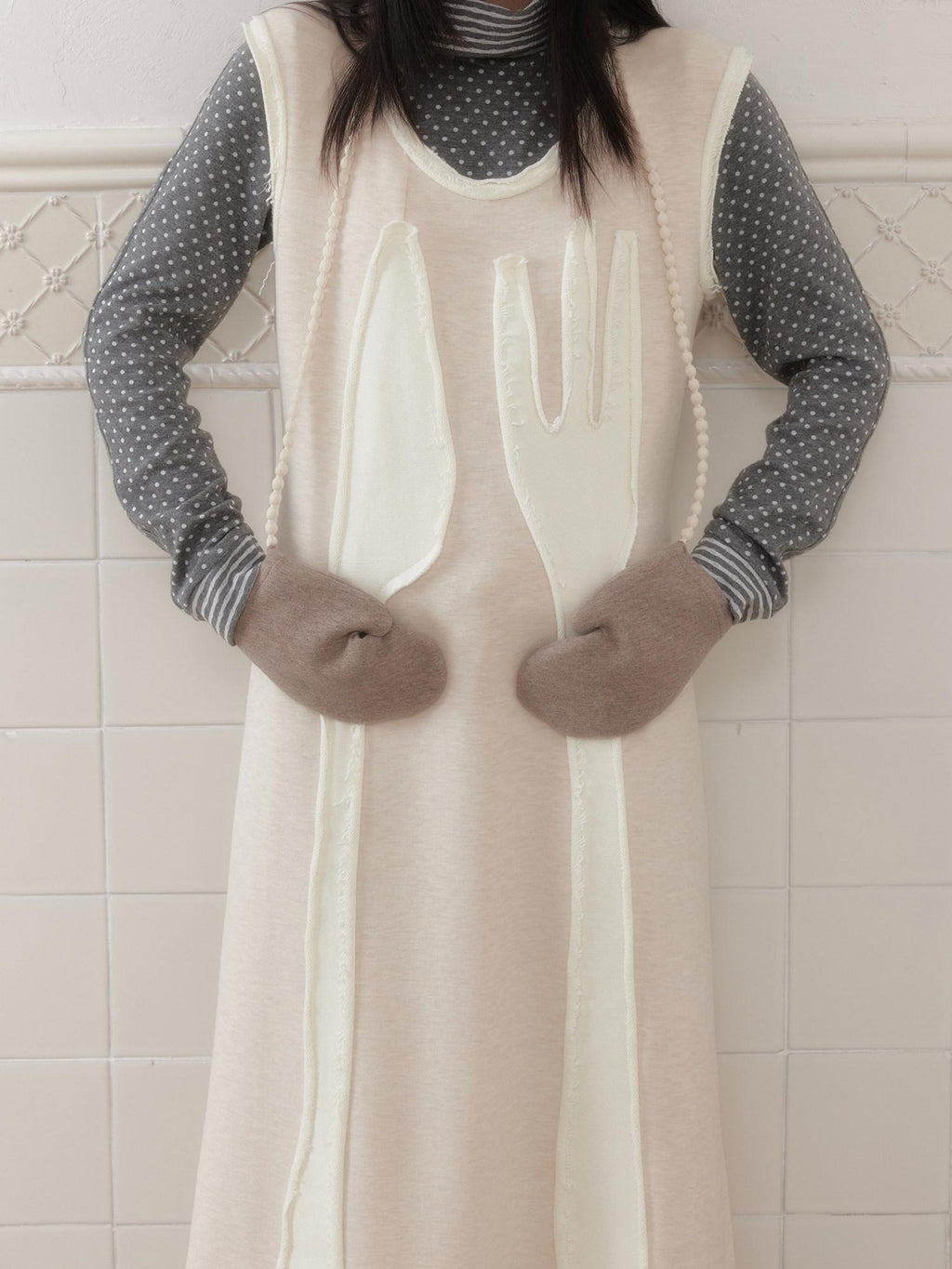 SENSELF Off White Knife Fork Patch A Line Frayed Vest Women's Knit Casual Maxi Dresses