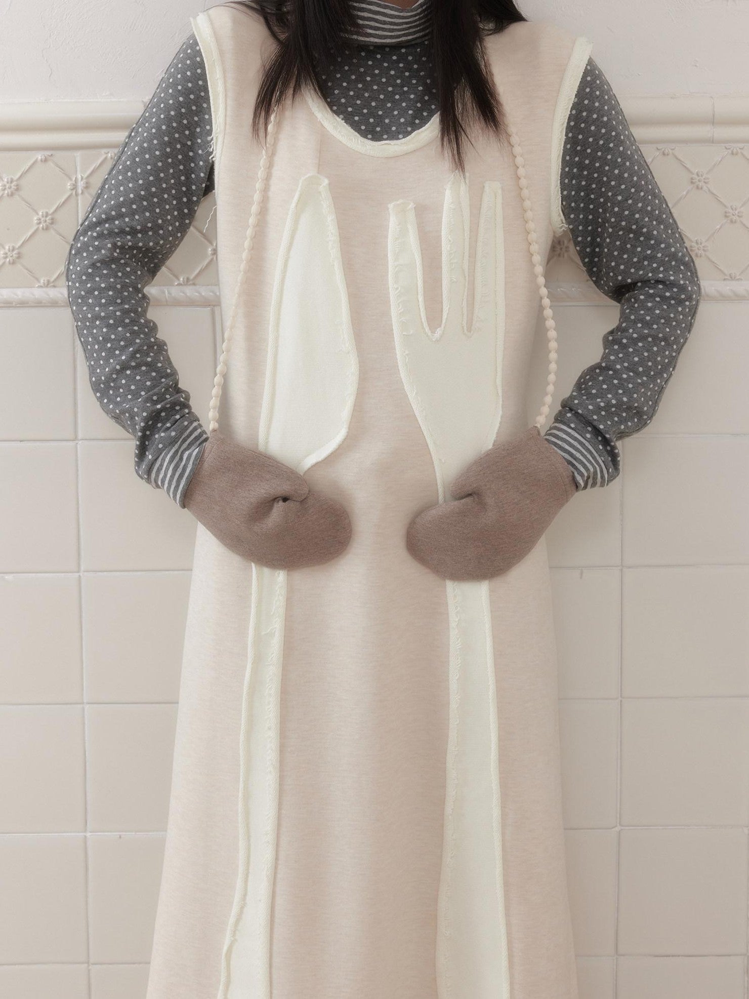 SENSELF Off White Knife Fork Patch A Line Frayed Vest Women's Knit Casual Maxi Dresses