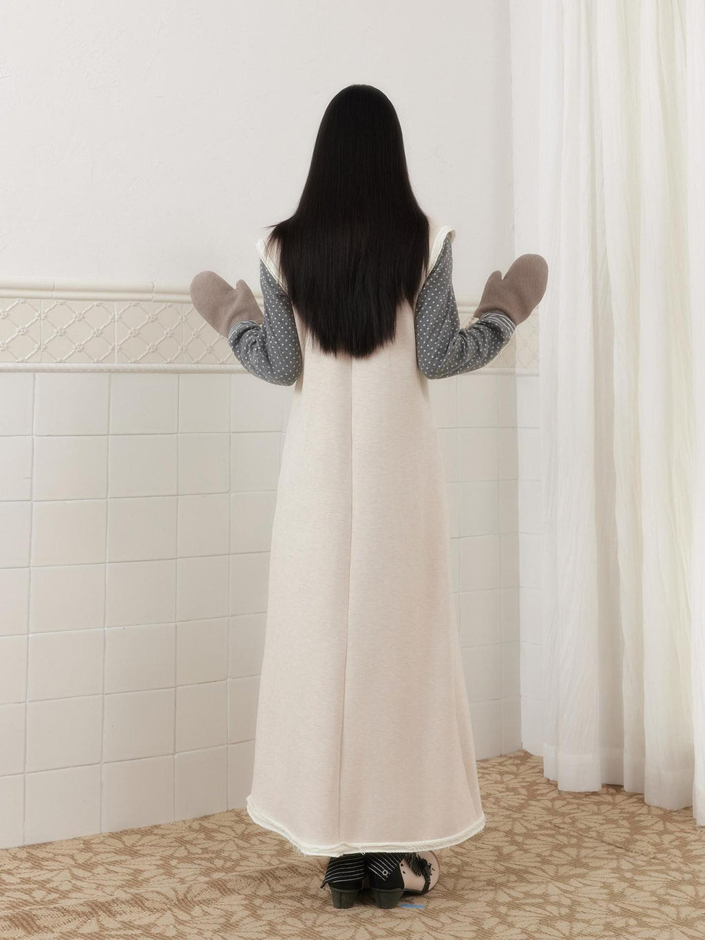 SENSELF Off White Knife Fork Patch A Line Frayed Vest Women's Knit Casual Maxi Dresses