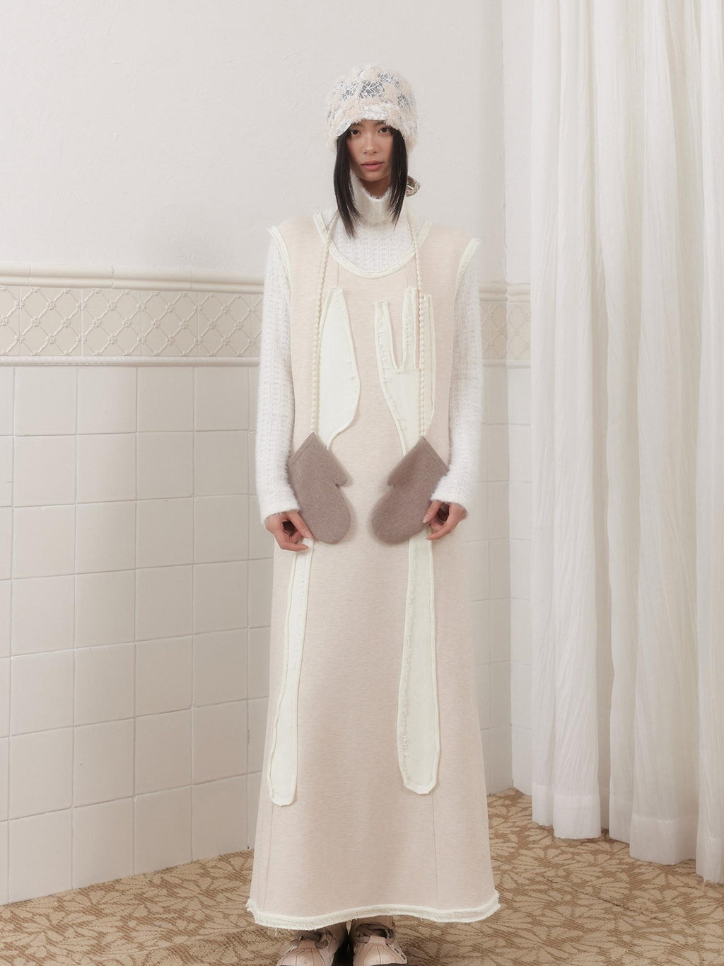 SENSELF Off White Knife Fork Patch A Line Frayed Vest Women's Knit Casual Maxi Dresses