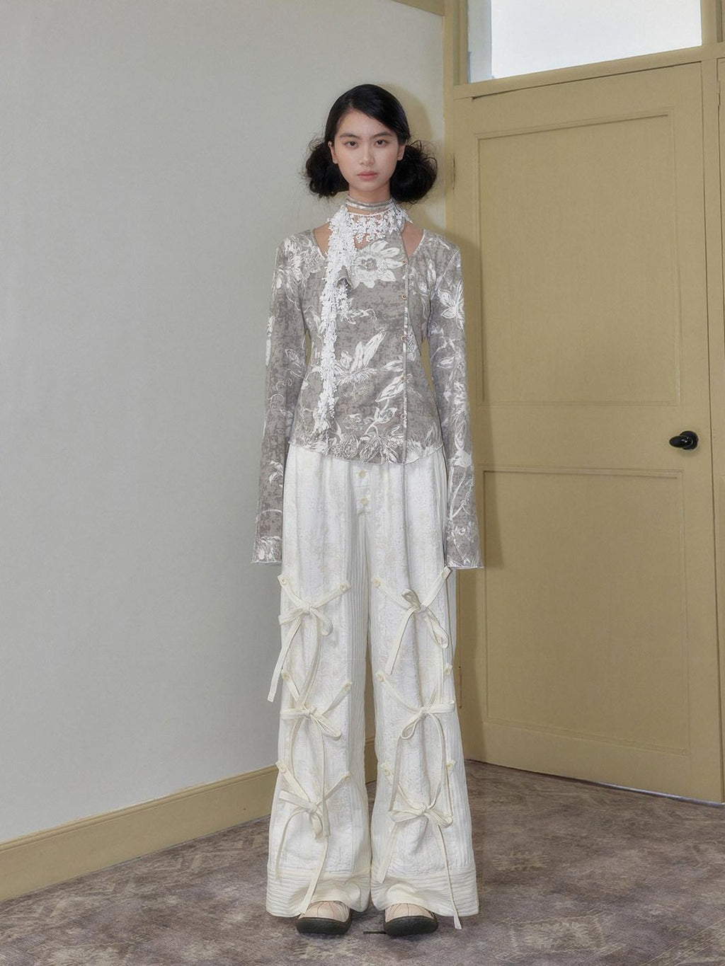 SENSELF Off White Striped Detachable Tie Bow New Chinese Style Women's Wide-leg Pants