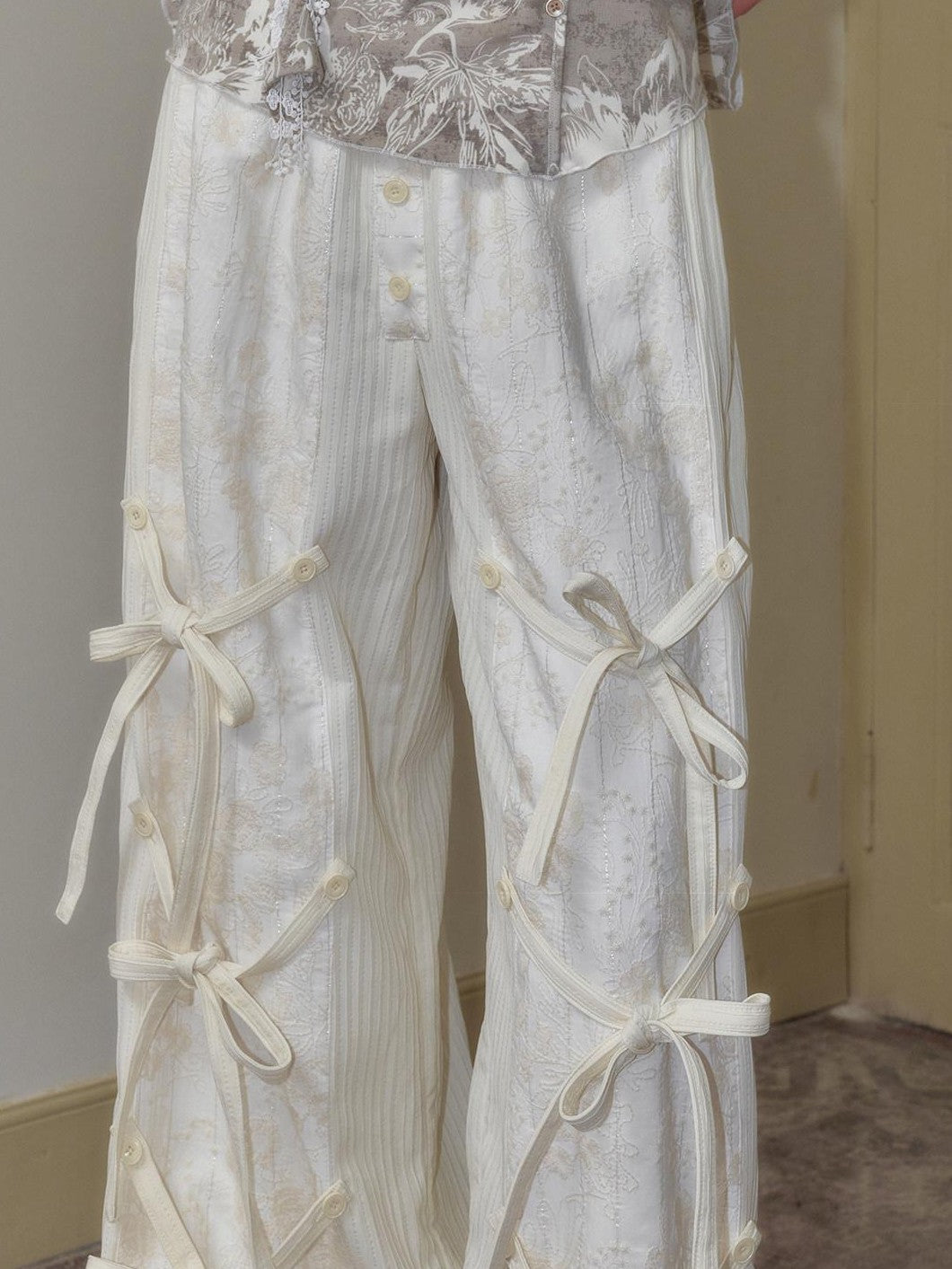 SENSELF Off White Striped Detachable Tie Bow New Chinese Style Women's Wide-leg Pants
