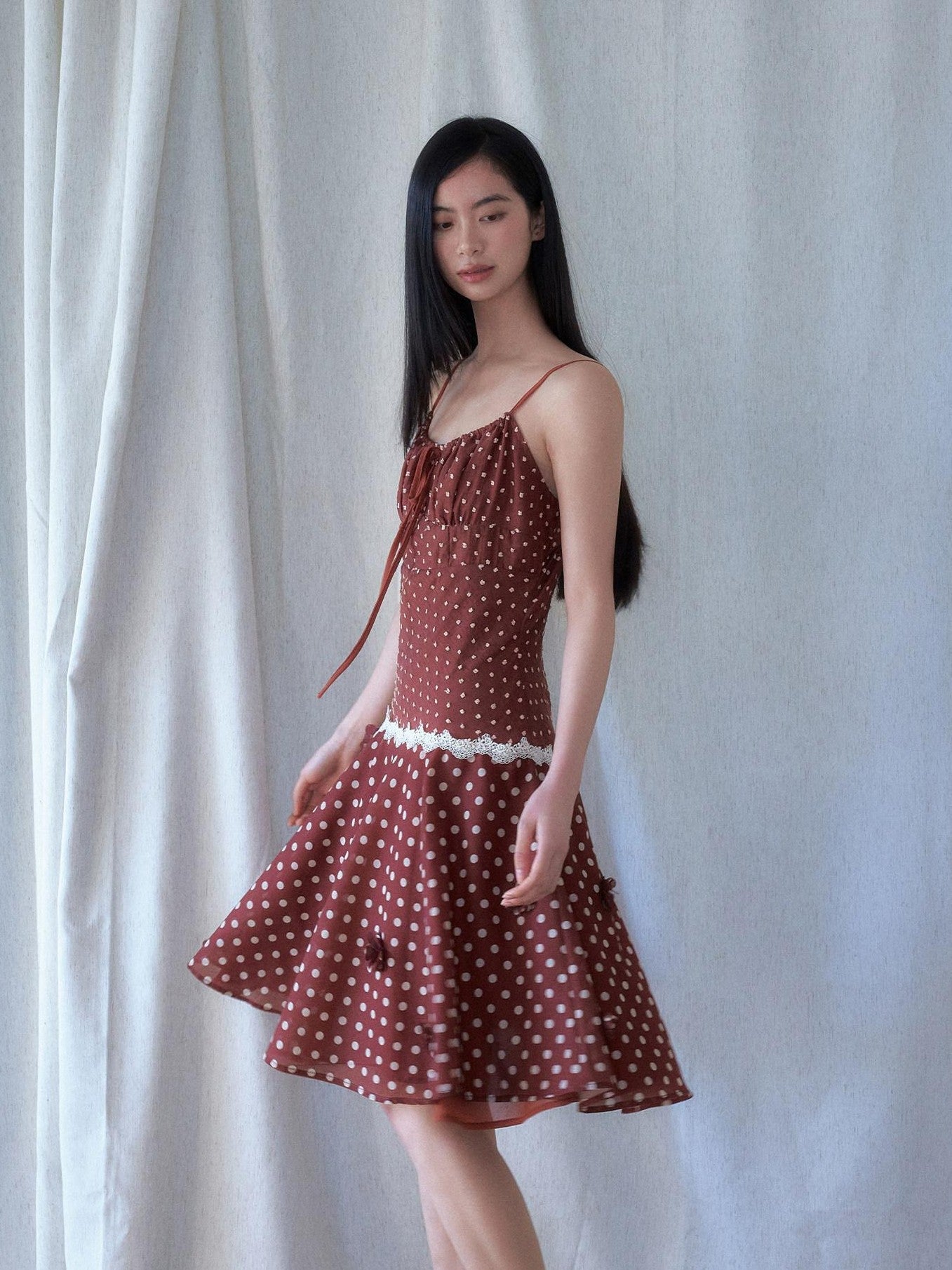 SENSELF Red Brown Vintage Polka Dot 3d Floral V-neck Slim Women's Lace Slip Midi Dresses