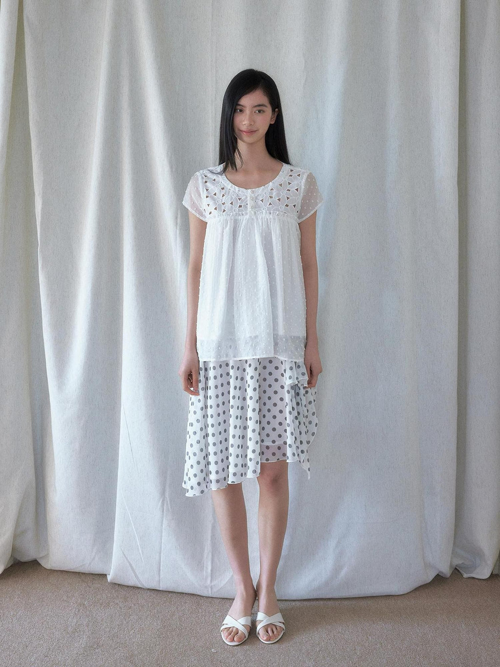 SENSELF White Cutout Floral Lace Up Reversible Sweet Women's Blouses