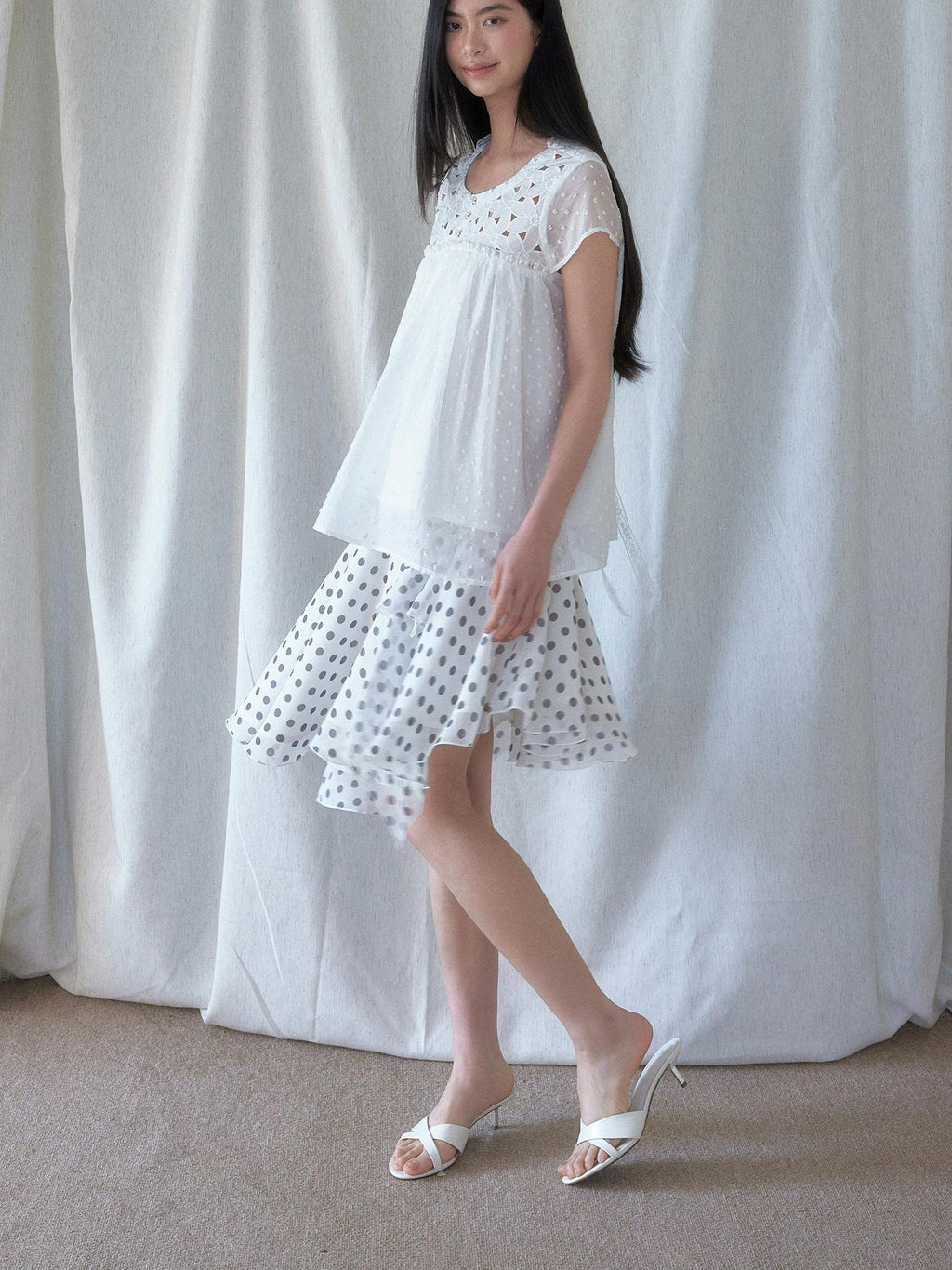SENSELF White Cutout Floral Lace Up Reversible Sweet Women's Blouses