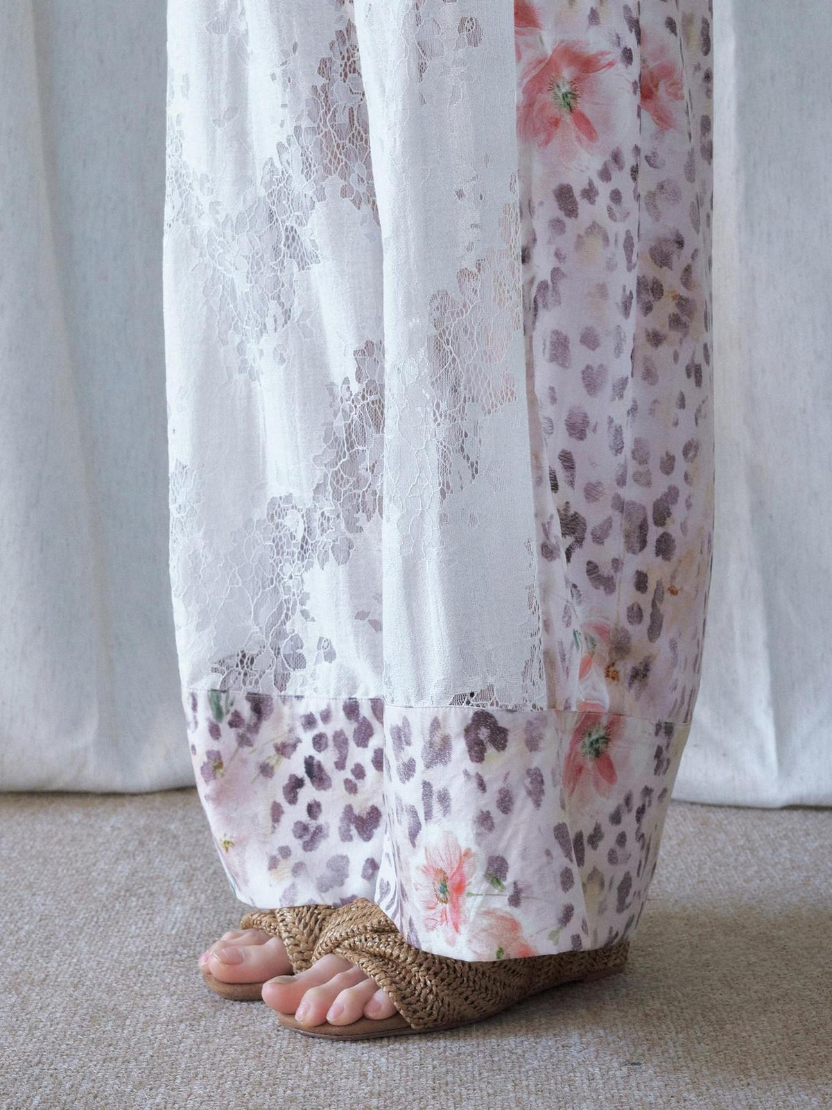 SENSELF White Leopard Print Lace Spliced Low Rise Women's Straight-leg Pants