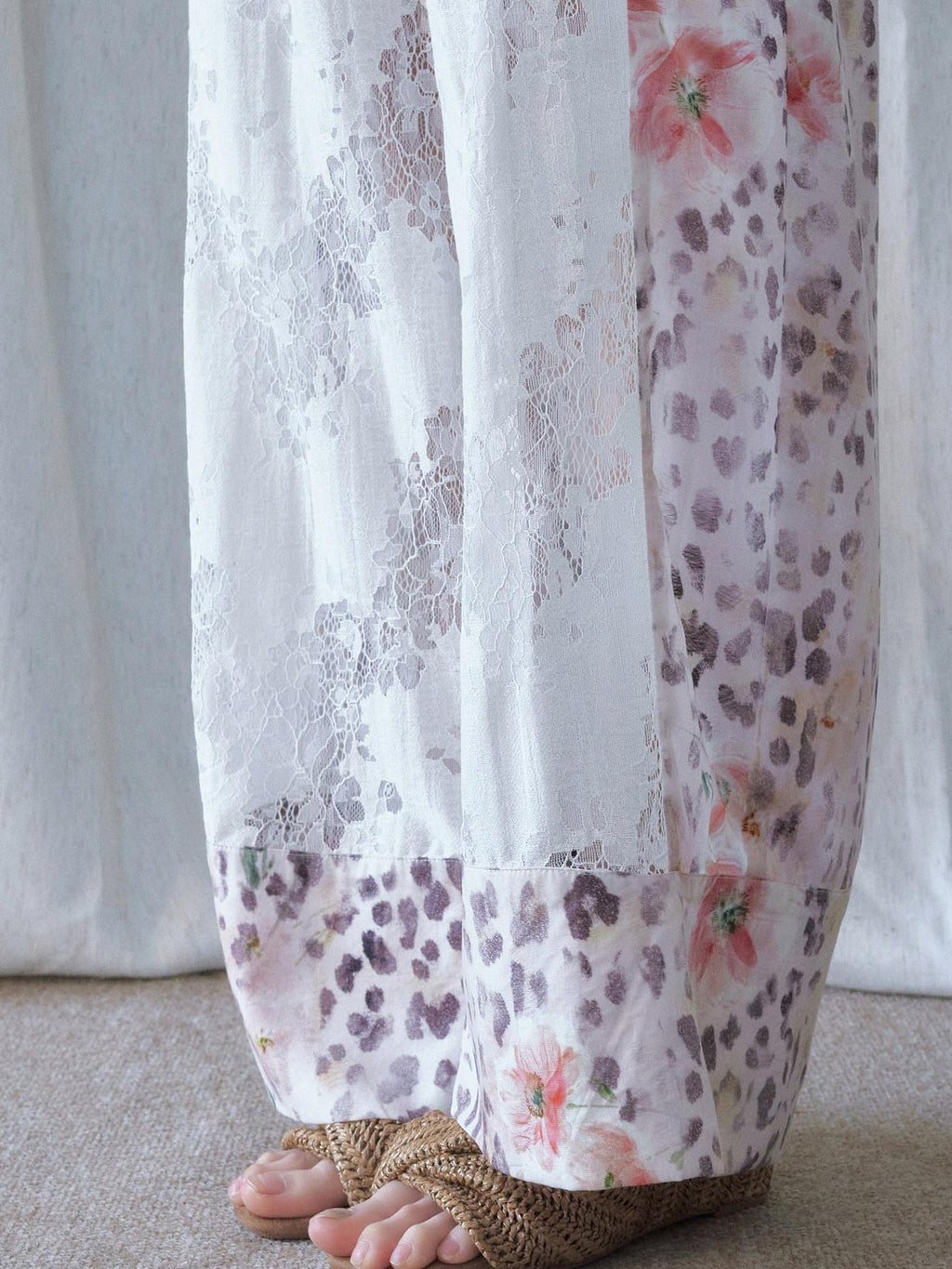 SENSELF White Leopard Print Lace Spliced Low Rise Women's Straight-leg Pants