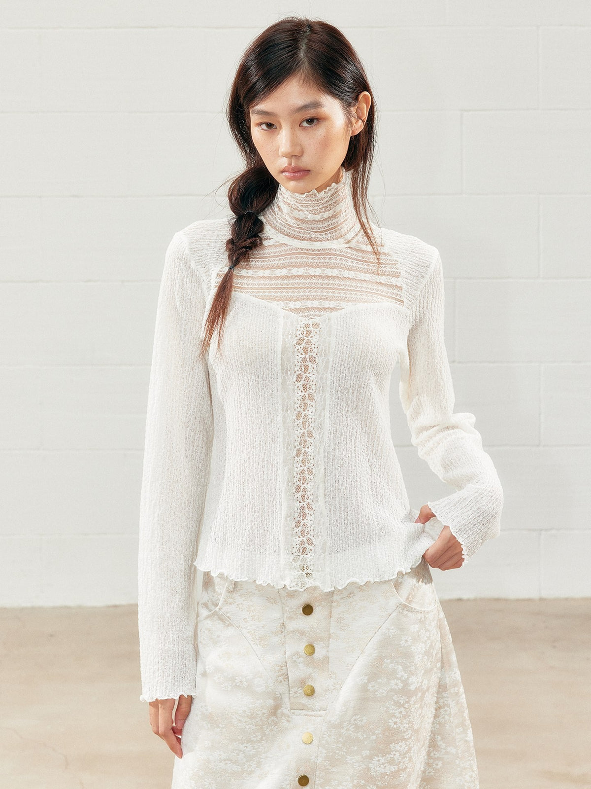 SENSELF_White_Vintage_High_Neck_Lace_Knit_Slim_Fit_Women's_Long_Sleeve_T-shirts_1088181970276_MISSTT
