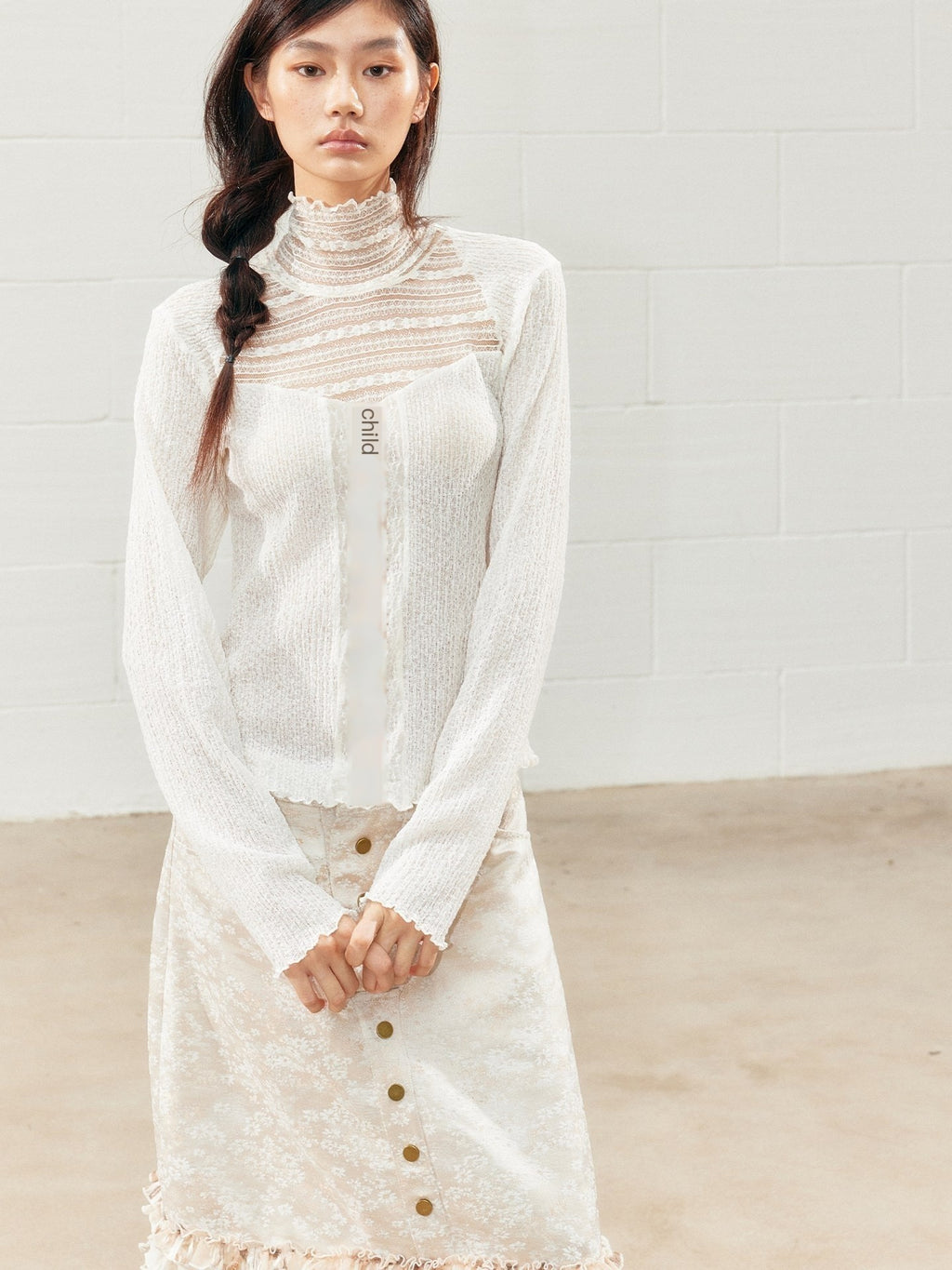 SENSELF_White_Vintage_High_Neck_Lace_Knit_Slim_Fit_Women's_Long_Sleeve_T-shirts_1088181970276_MISSTT