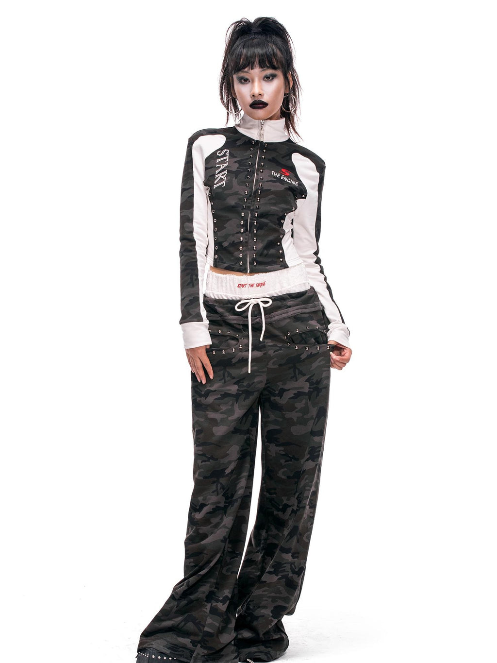 START THE ENGINE Camouflage Studded Zip Slim Fit Women's Cotton Cropped Jackets