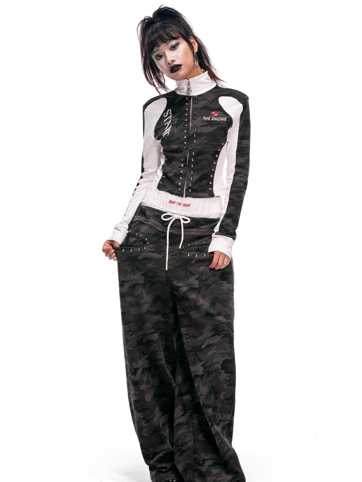 START THE ENGINE Camouflage Studded Zip Slim Fit Women's Cotton Cropped Jackets