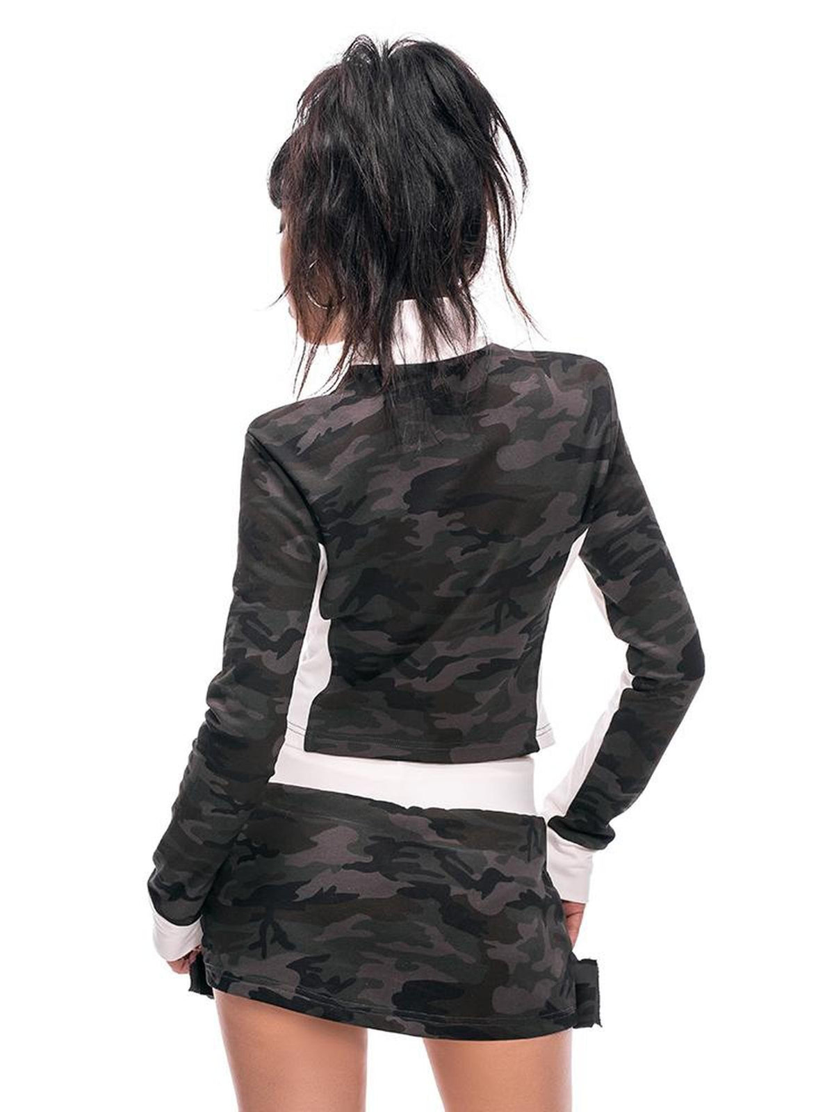 START THE ENGINE Camouflage Studded Zip Slim Fit Women's Cotton Cropped Jackets