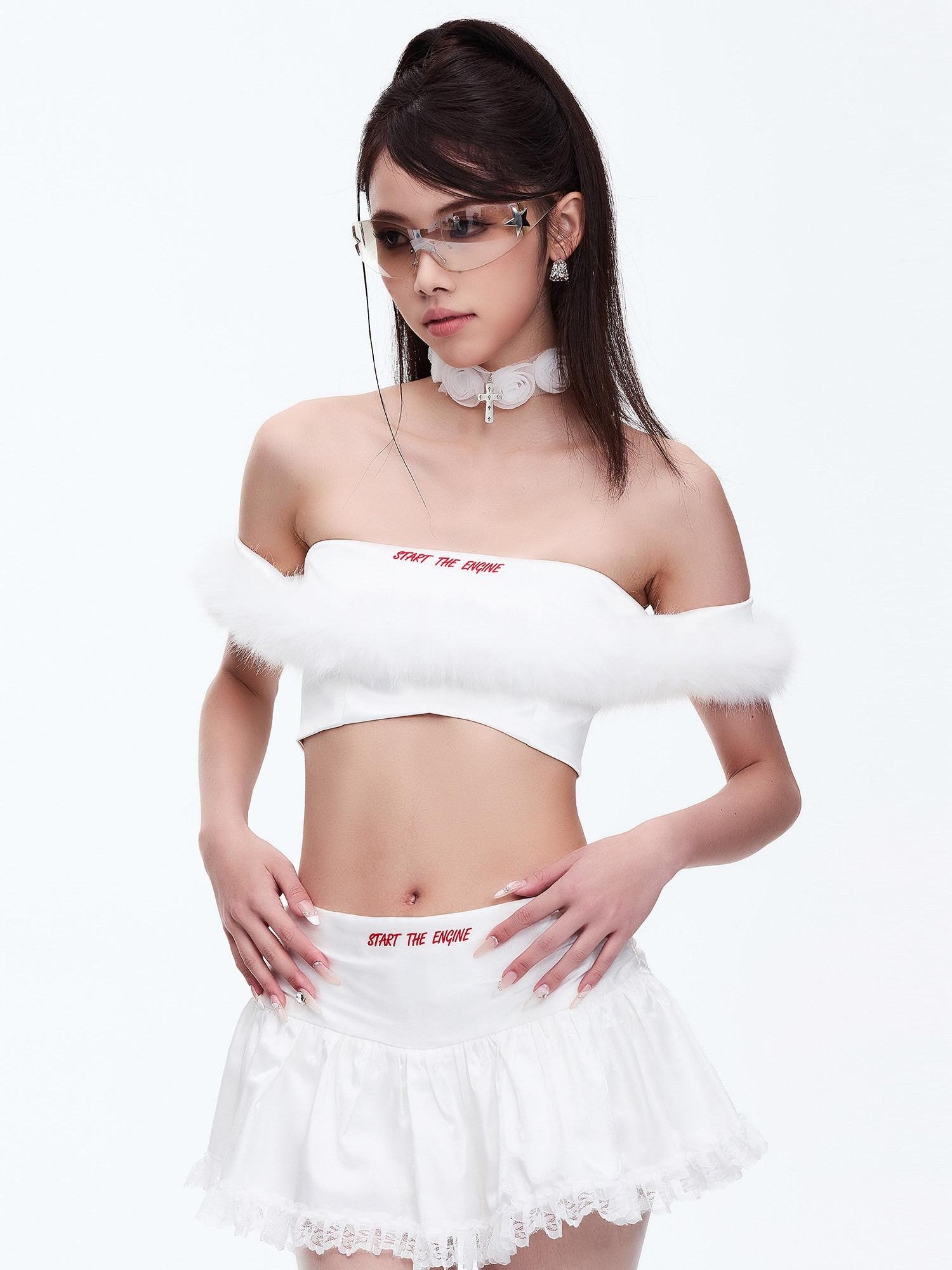 START THE ENGINE One Shoulder Fur Collar Spliced Cropped Women's Knit Polyester Tube Tops