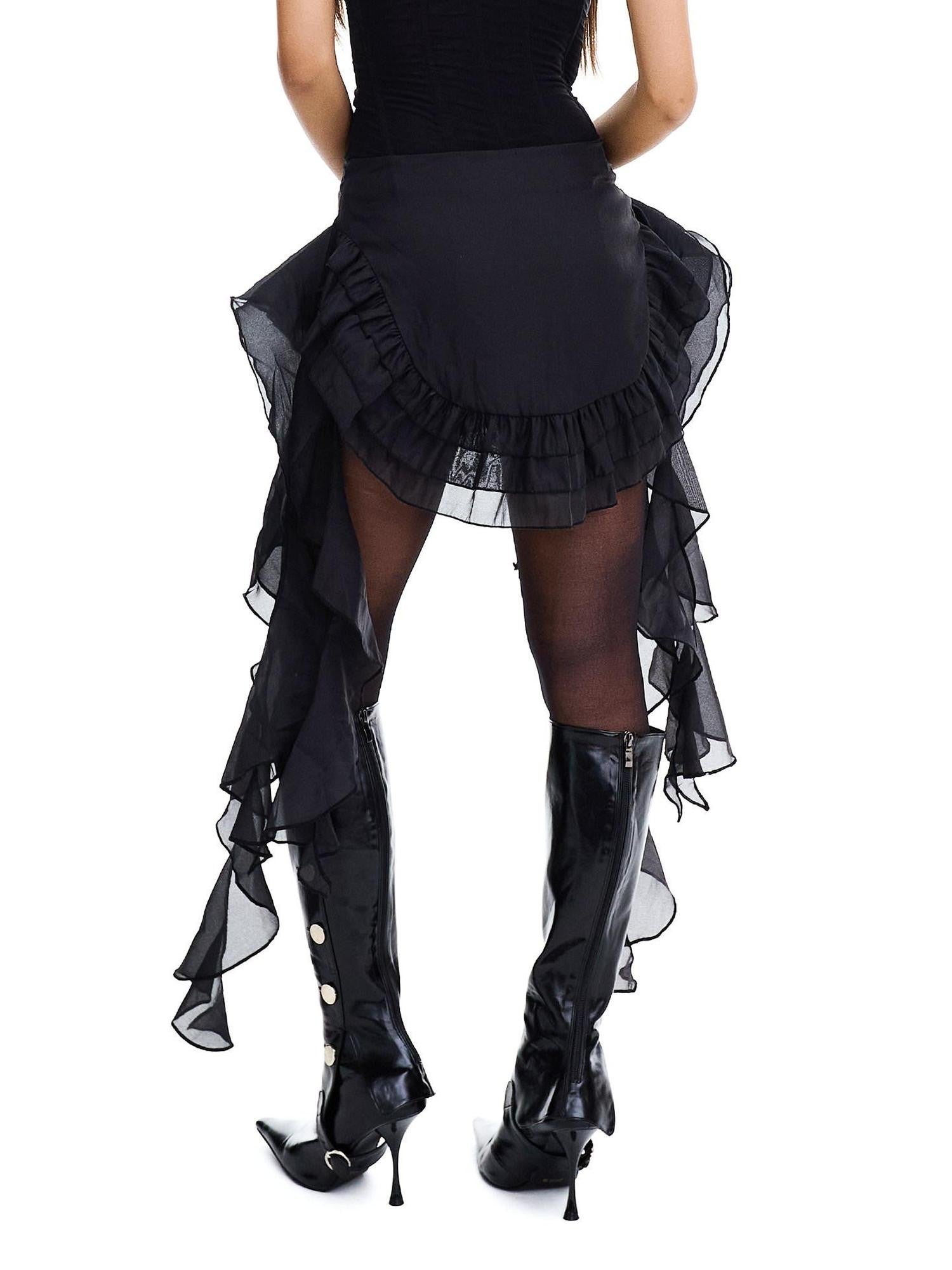START THE ENGINE Tulle Asymmetrical Ruffle Ribbon Low Rise Women's Polyester Skorts