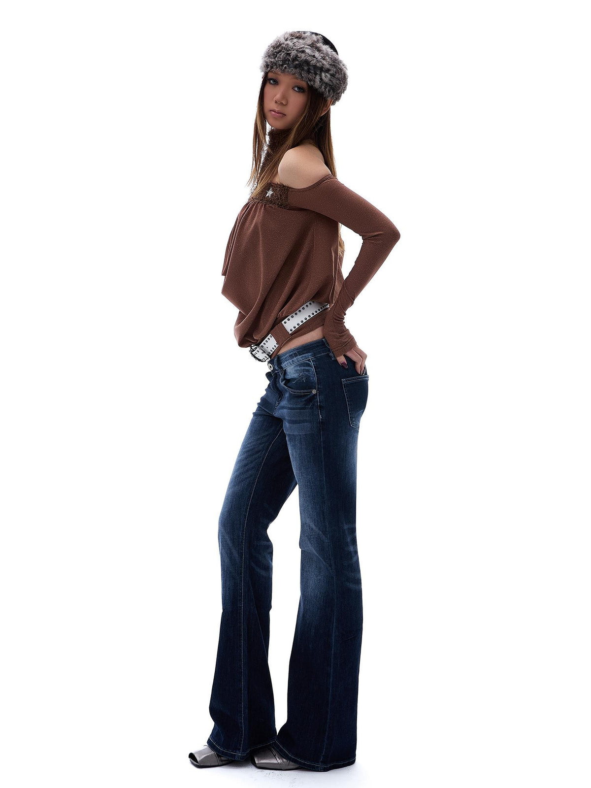 START THE ENGINE Vintage Wash Distressed Low Rise Flare Women's Cotton Slim Jeans