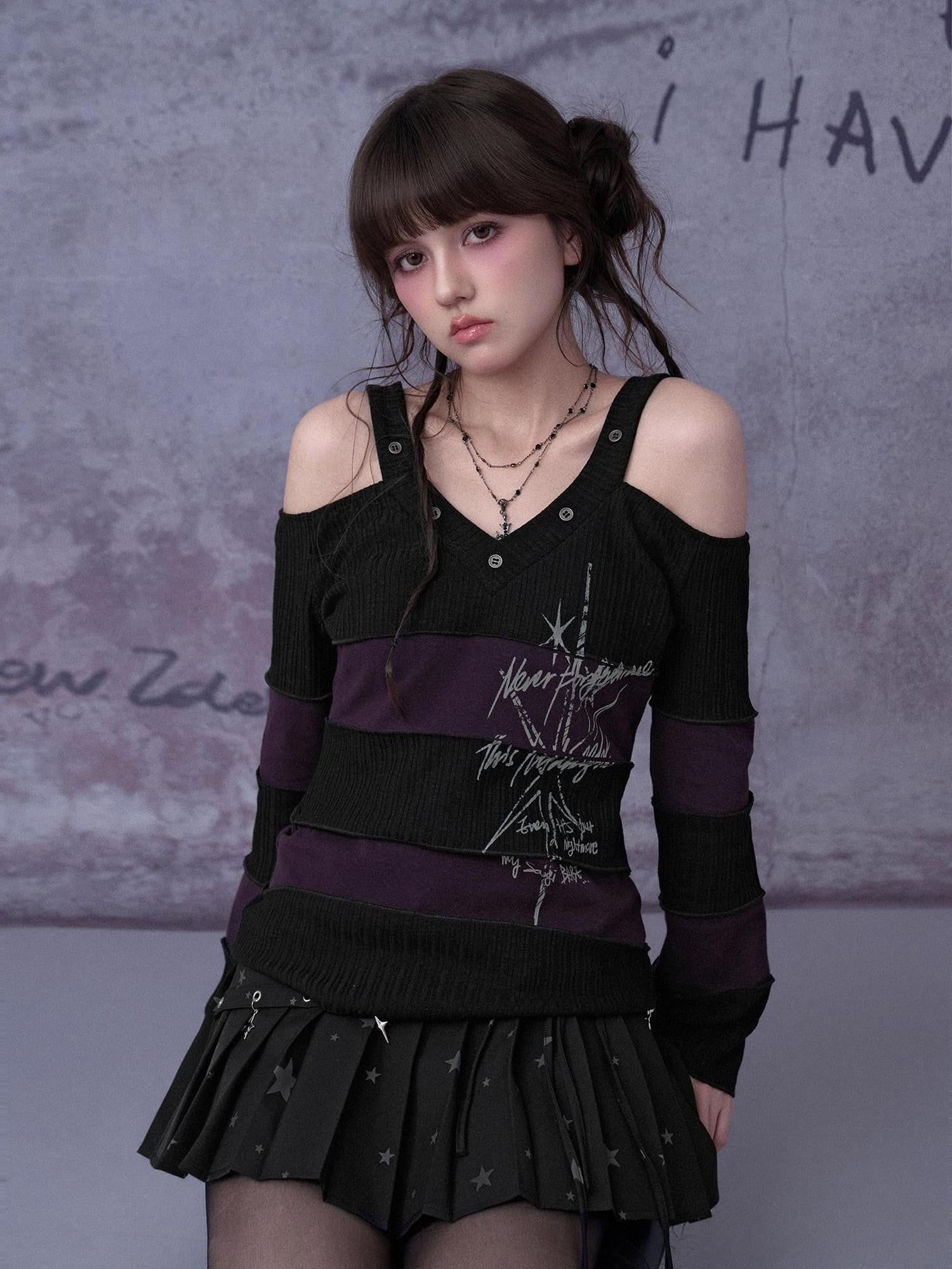 SagiDolls Black Purple Striped V-neck Bell Sleeve Women's Knit Off-shoulder T-shirts