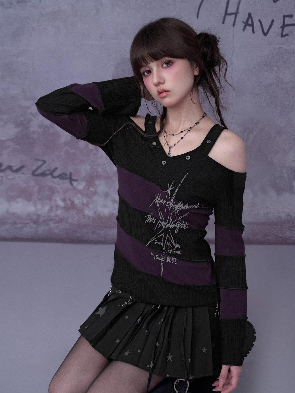 SagiDolls Black Purple Striped V-neck Bell Sleeve Women's Knit Off-shoulder T-shirts