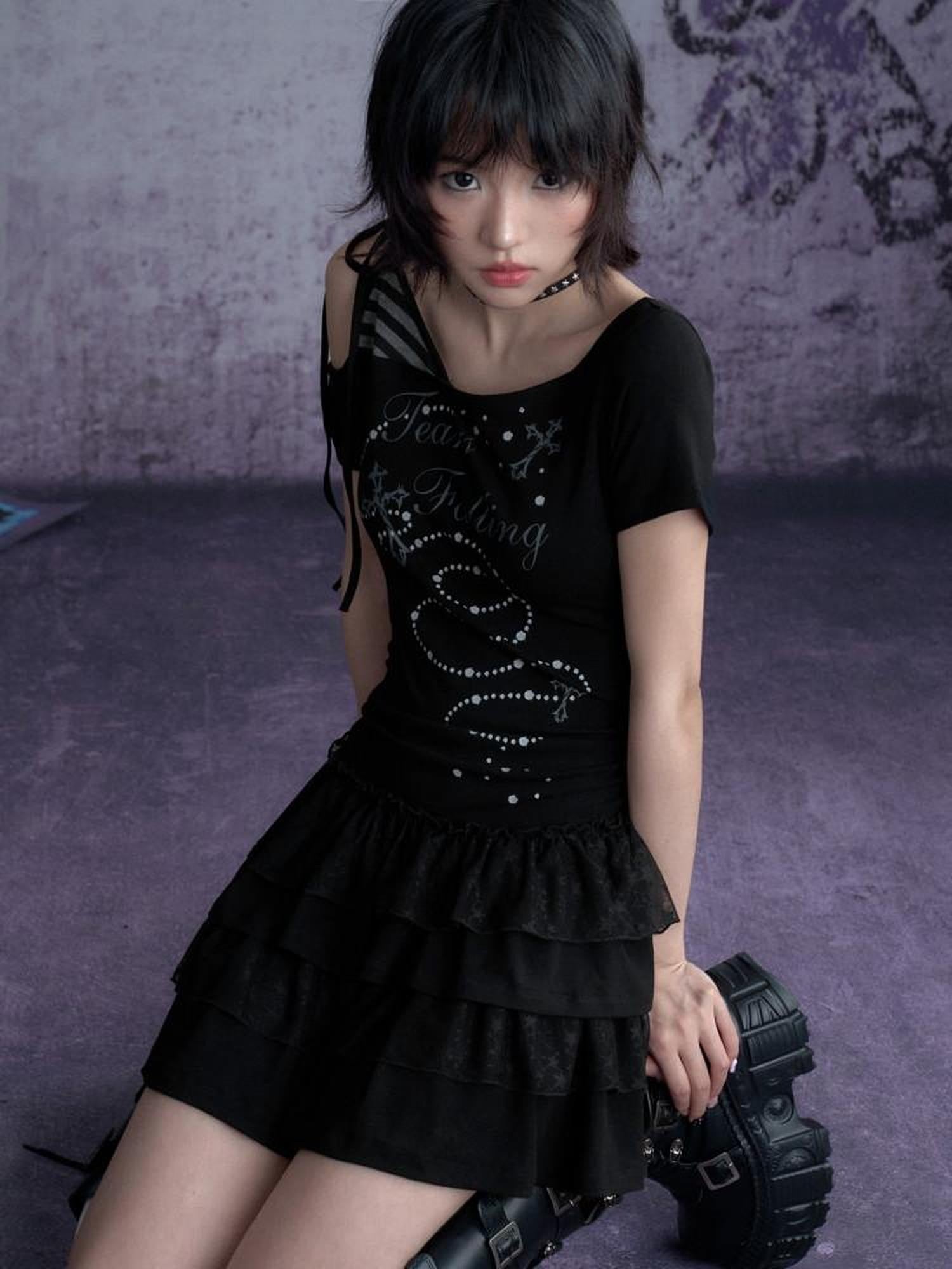 SagiDolls Black Spliced Faux Two Piece Printed Women's Off-shoulder Mini Dresses