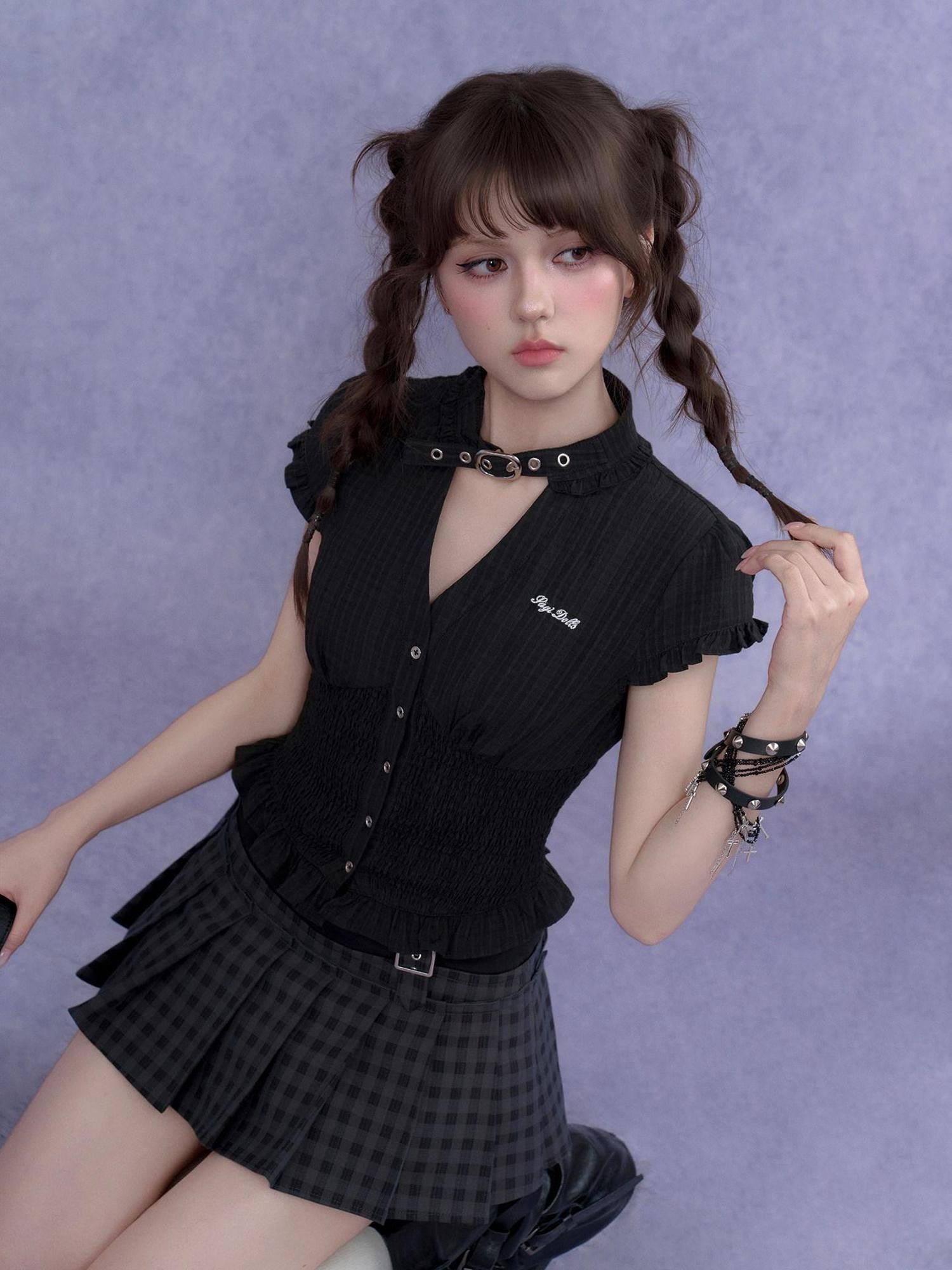 SagiDolls Dark Textured Ruffle V-neck Puff Sleeve Women's Polyester Chokers