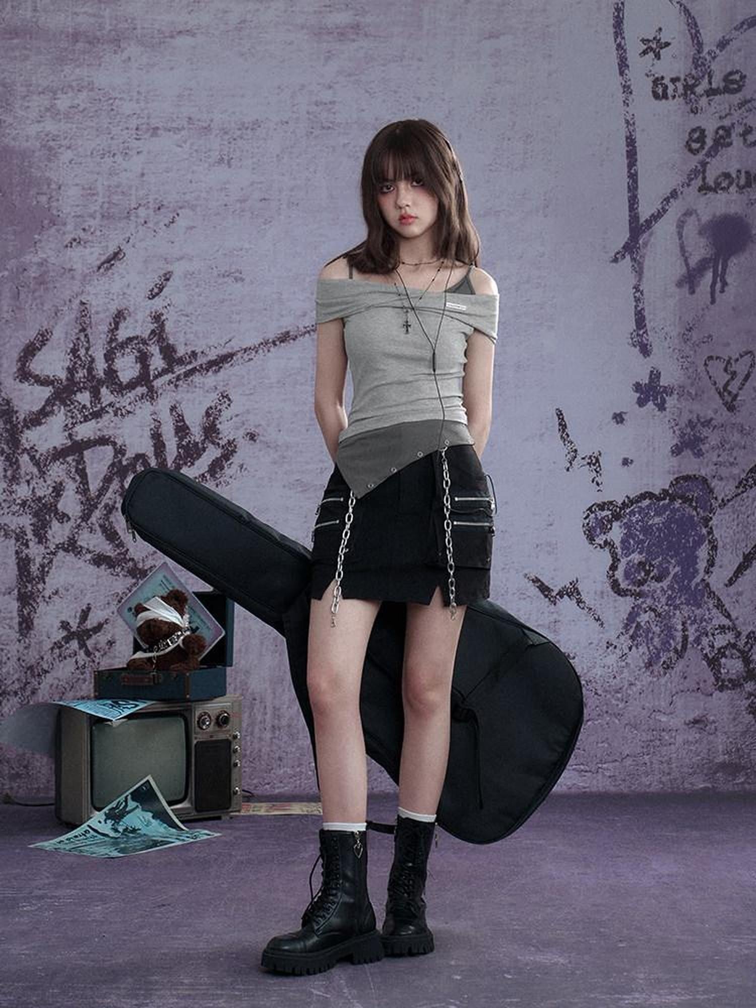 SagiDolls Gray Spliced Faux Layered Straight Neck Slim Fit Women's Viscose Blend Tank Tops