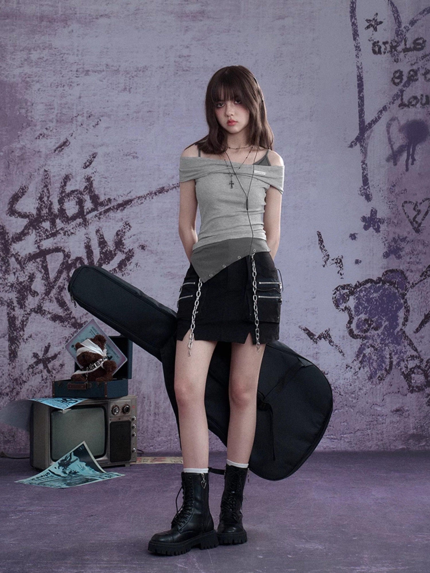 SagiDolls Gray Spliced Faux Layered Straight Neck Slim Fit Women's Viscose Blend Tank Tops