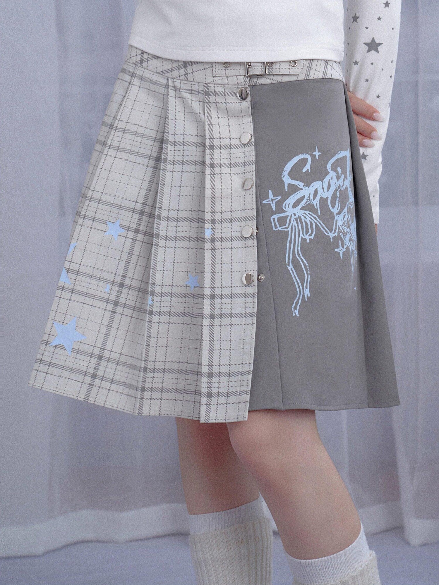 SagiDolls Gray White Plaid Graffiti Asymmetric Women's Polyester Pleated Skirts