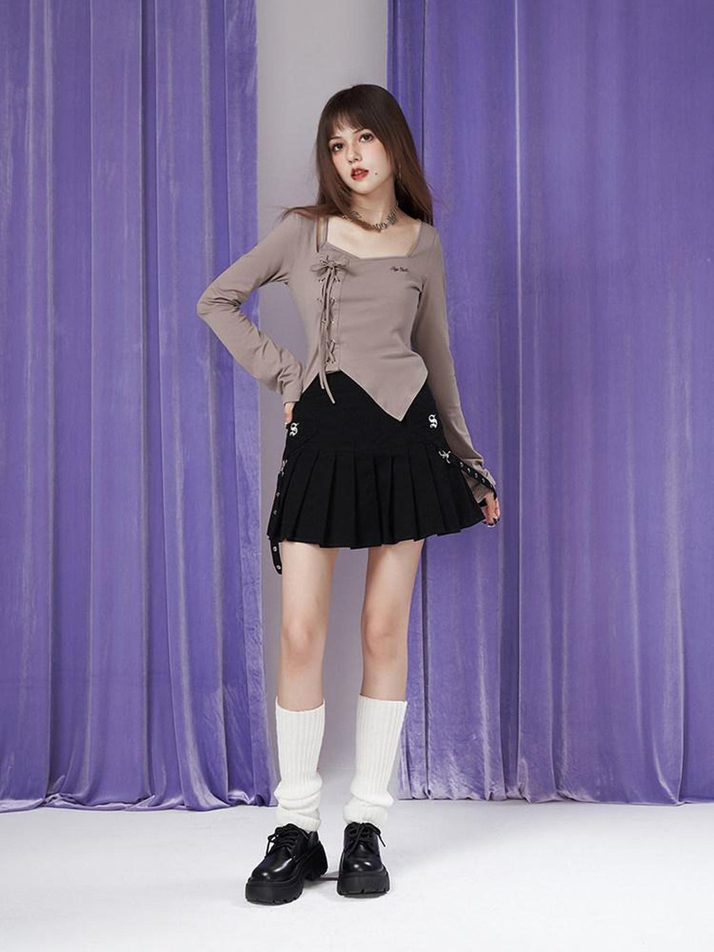 SagiDolls Khaki Tie Layered Square Neck Slim Bell Sleeve Women's Long Sleeve T-shirts