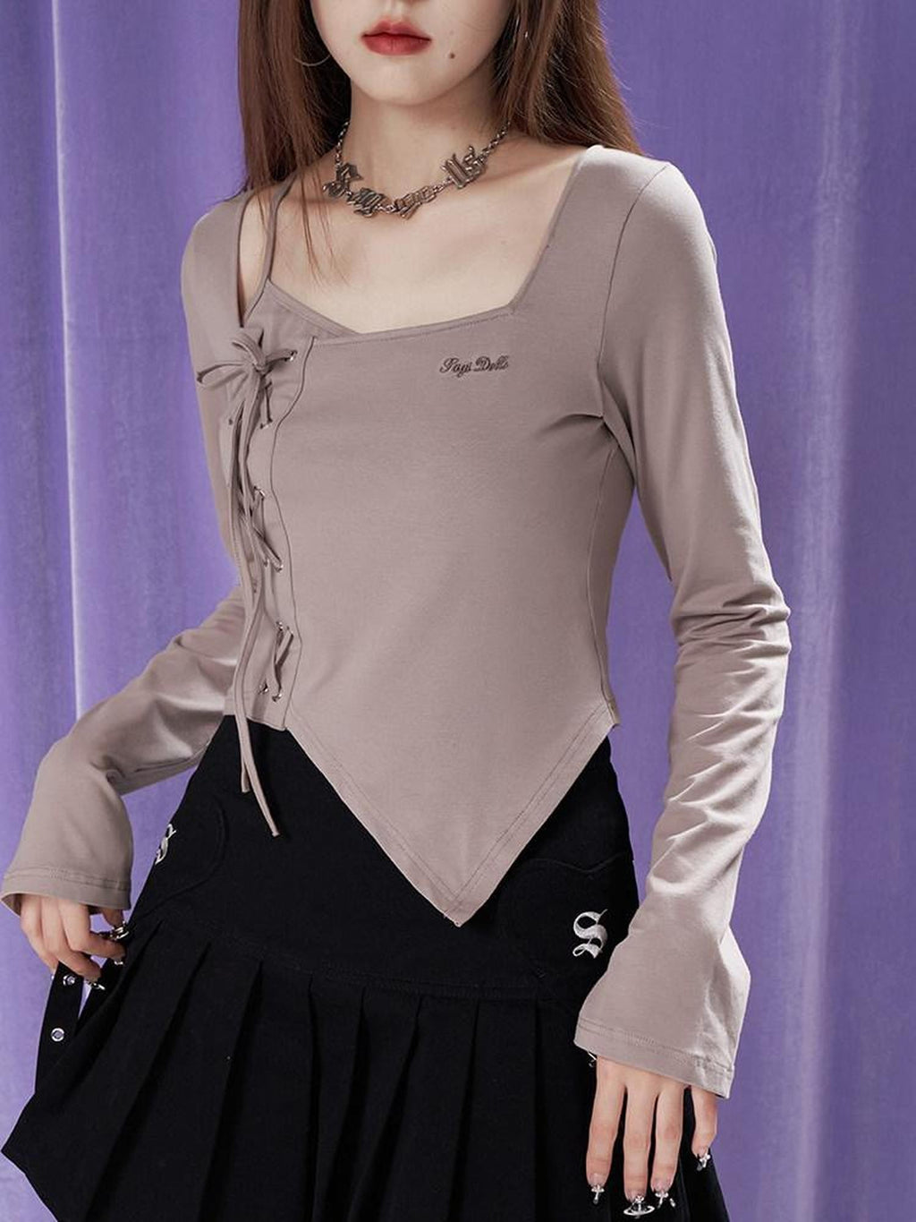 SagiDolls Khaki Tie Layered Square Neck Slim Bell Sleeve Women's Long Sleeve T-shirts