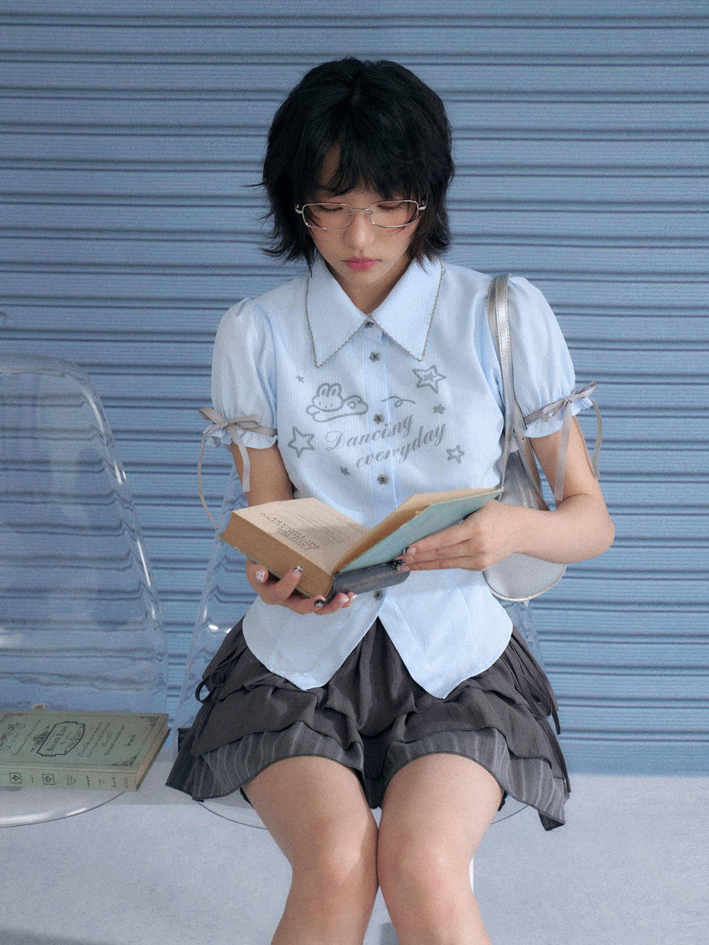 SagiDolls Light Blue Rabbit Print Point Collar Puff Sleeve Women's Short Sleeve T-shirts