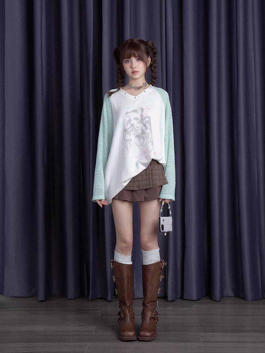 SagiDolls Mint Angel Bear Print V-neck Raglan Women's Viscose Blend Long Sleeve T-shirts