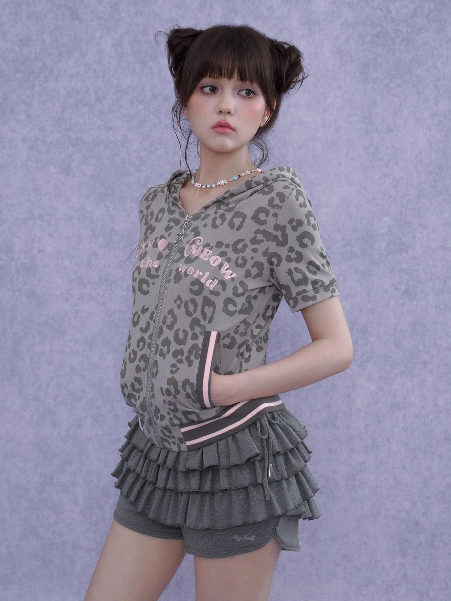 SagiDolls Pink Embroidered Leopard Hooded Zip Cropped Women's Short Sleeve T-shirts